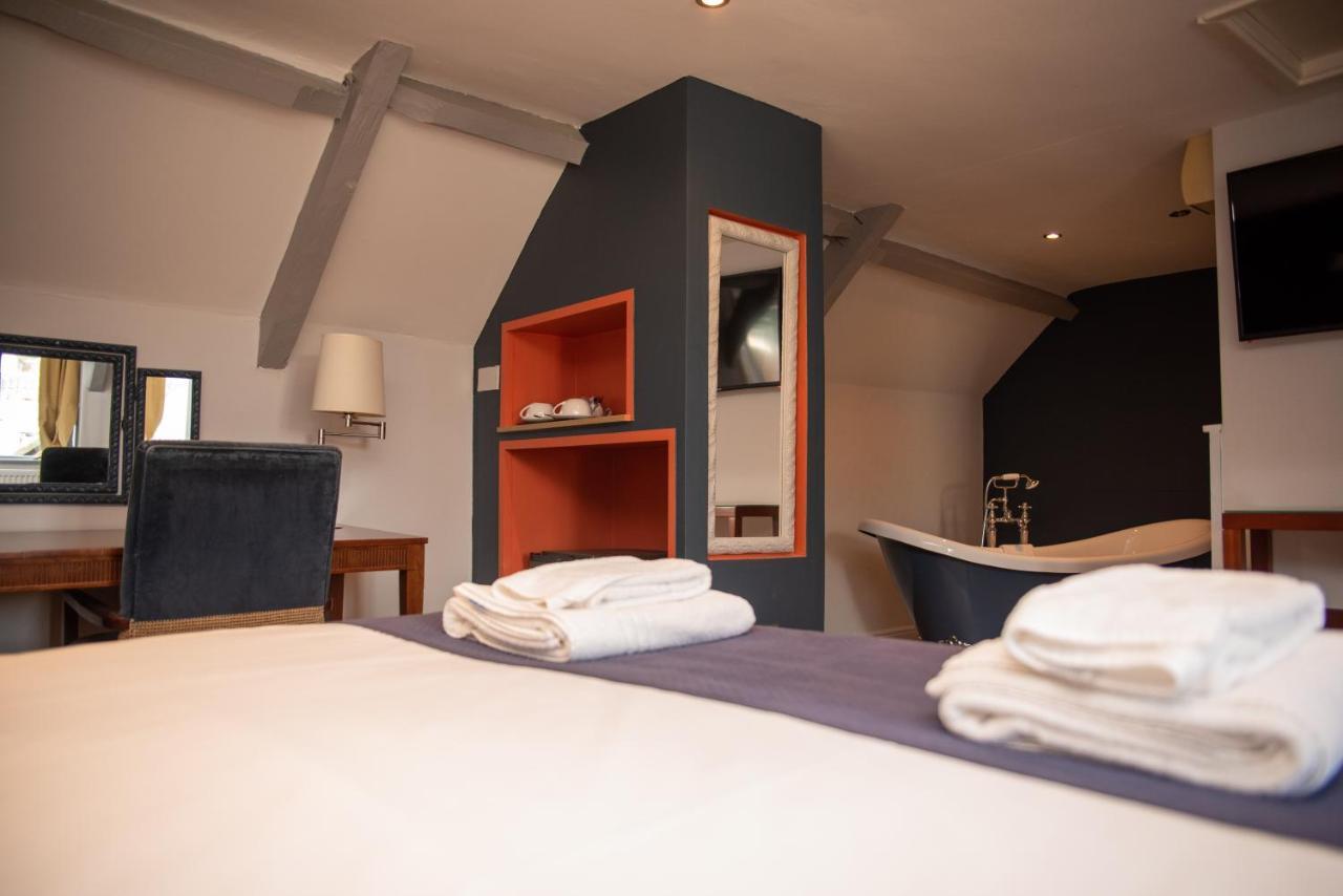 The Oak House Hotel Axbridge Eksteriør billede A room at the hotel